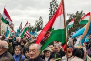 Protest în România. Maghiarii au ieşit în stradă