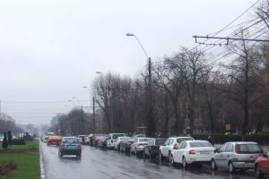 Avalanşă de amenzi pentru pentru parcări ilegale la „Pedagogic” şi Palatul de Justiţie