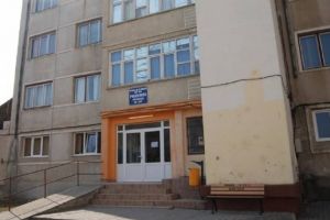 O feţiţă de 3 luni a MURIT în cabinetul unui medic de familie din Alba Iulia