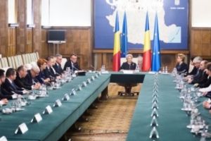 Cine sunt CEI 75 DE GREI AI ŢĂRII? Guvernul României LE PREGĂTEŞTE O PREMIERĂ. Breaking news politic